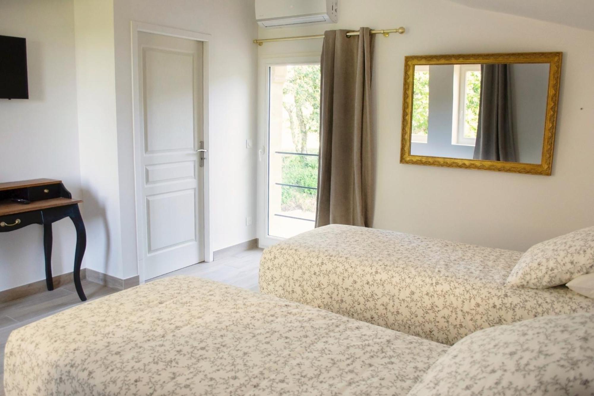 La Reserve Du Chateau De Roques Puisseguin Bagian luar foto
